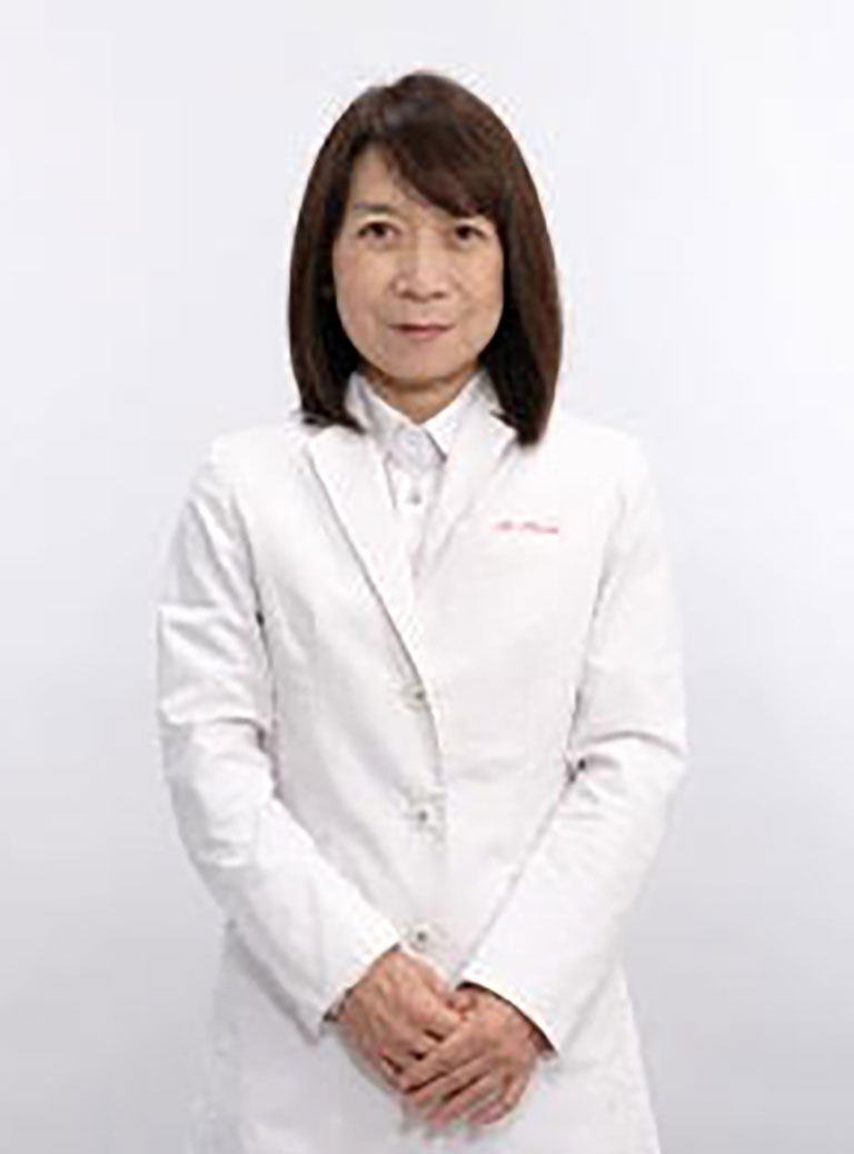 岡田 まゆみ